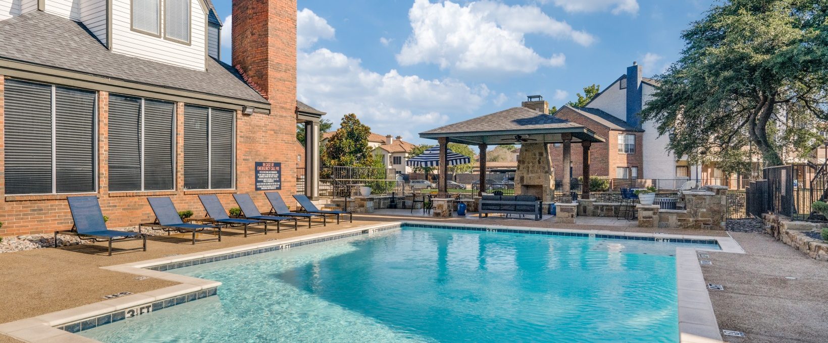 the pool at The  Hathaway at Willow Bend